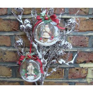 Santa Scene Ornament