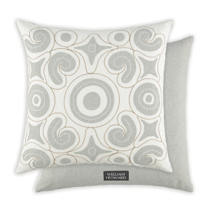 Manami - Cloud Decorative Pillow