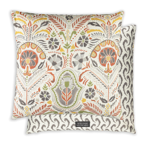 Wreyland - Spice Decorative Pillow