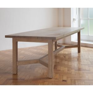 Mereworth Dining Table